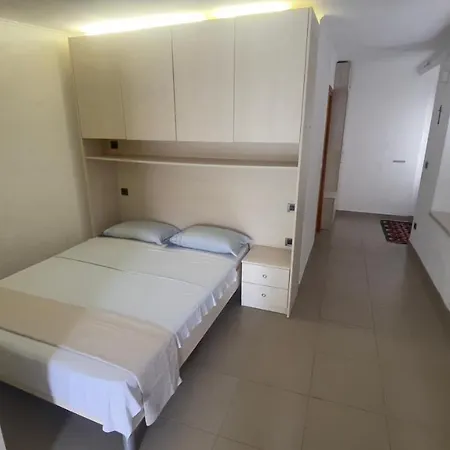 Arbe Downtown * Rab Town