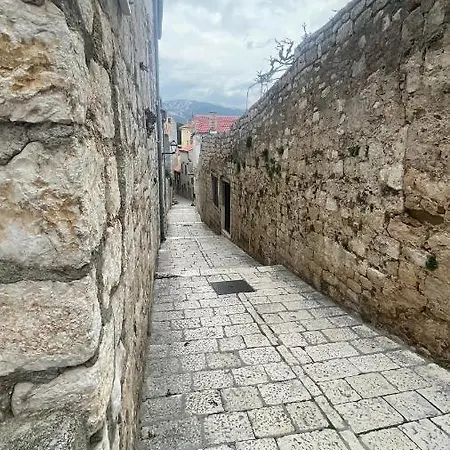 Arbe Downtown * Rab Town